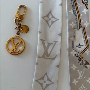 Louis Vuitton Gold Key Chain Bag Charm AND LV Beige Monogram Twilly Scarf
